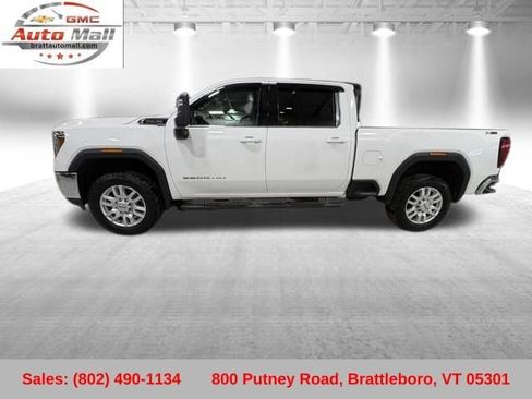 Used 2021 GMC Sierra 3500 SLE w/ SLE Convenience Package AWD/4WD image 2