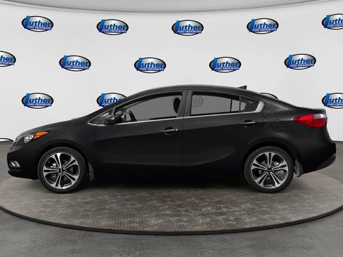 Used 2016 Kia Forte LX FWD image 3