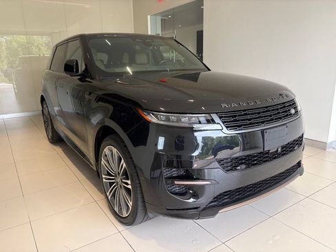 Used 2025 Land Rover Range Rover Sport Dynamic SE AWD/4WD image 7