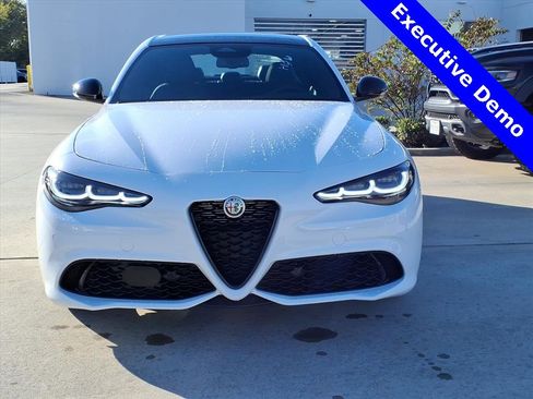New 2025 Alfa Romeo Giulia RWD w/ Driving Assist Package image 2