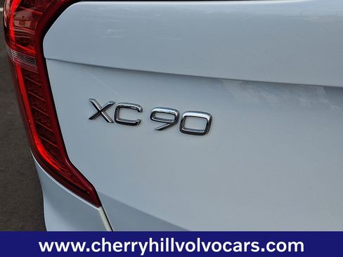 Certified 2024 Volvo XC90 B5 Plus w/ Protection Package Premier image 30