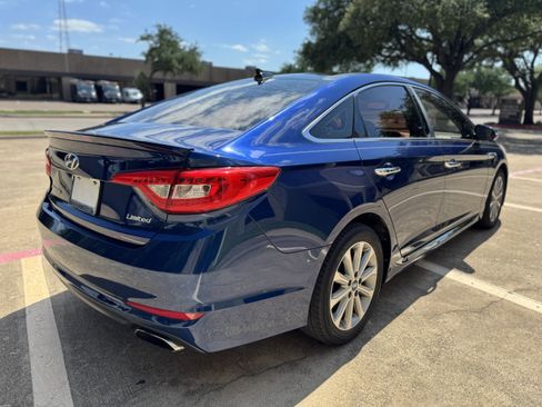 Used 2016 Hyundai Sonata Limited w/ Option Group 04 FWD image 5