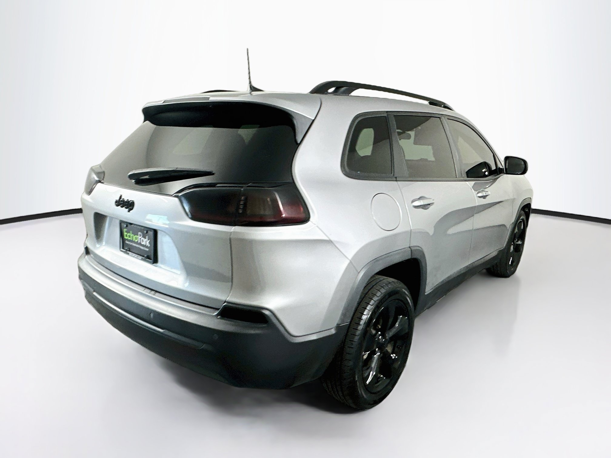 Used 2020 Jeep Cherokee Latitude Plus FWD image 9
