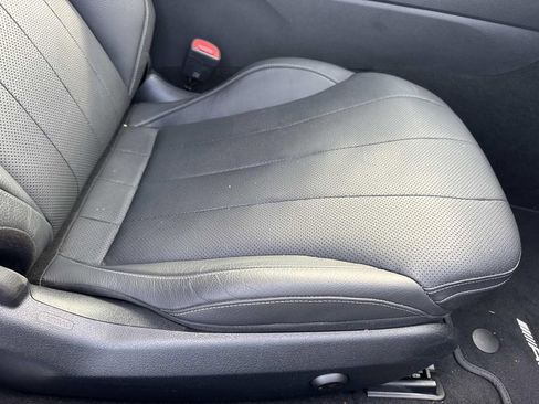 Used 2024 Mercedes-Benz CLE 300 4MATIC Coupe image 12