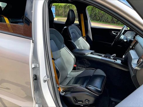 Certified 2023 Volvo XC60 T8 Polestar AWD/4WD image 10