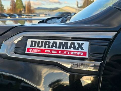 Used 2021 GMC Sierra 2500 AT4 w/ AT4 Preferred Package image 12