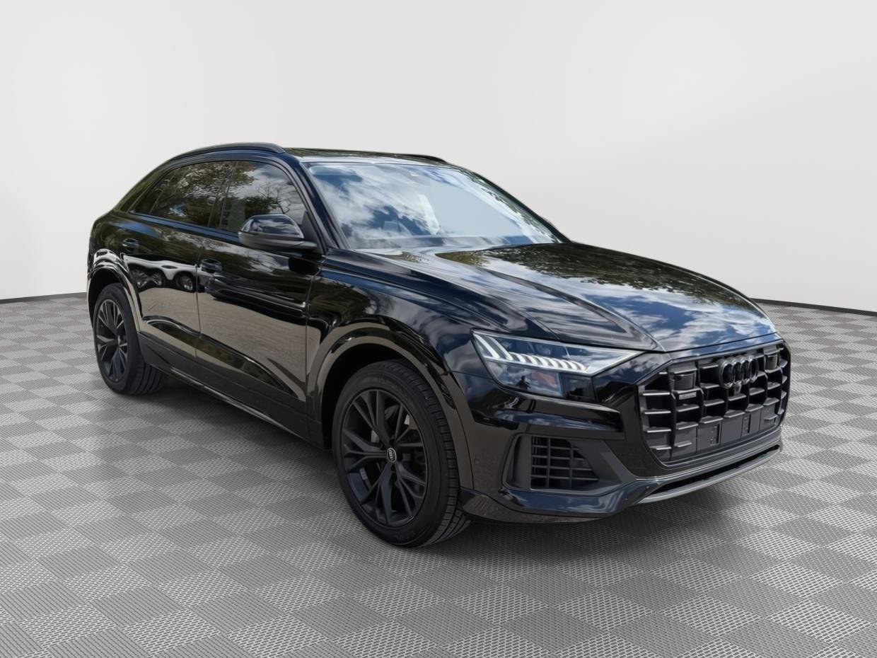 Used 2023 Audi Q8 Premium w/ Convenience Package AWD/4WD image 6
