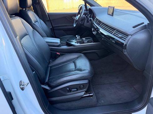 Used 2018 Audi Q7 3.0T Prestige w/ Prestige Package AWD/4WD image 40