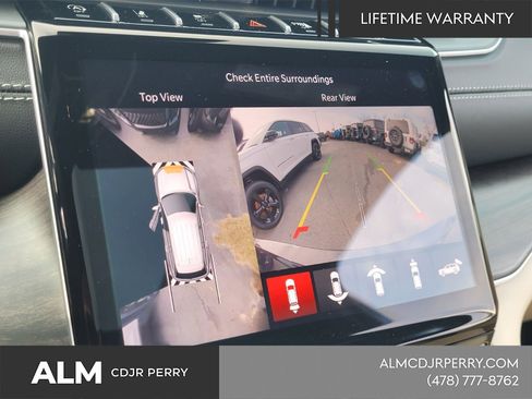 New 2025 Jeep Grand Cherokee L Limited w/ Luxury Tech Group II AWD/4WD image 21