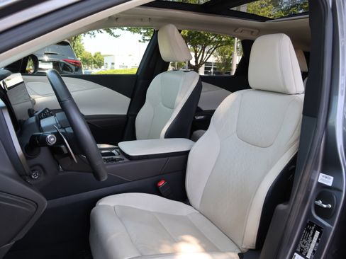 Used 2023 Lexus RX 350 AWD w/ Accessory Package (Z1) image 35