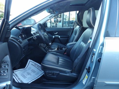 Used 2014 Volvo XC90 3.2 w/ Climate Package AWD/4WD image 8