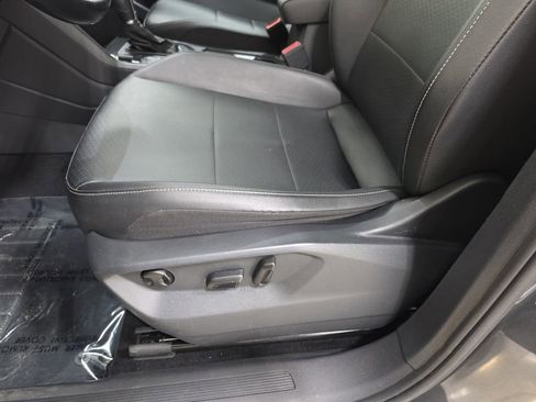 Used 2019 Volkswagen Tiguan SE w/ Panoramic Sunroof Package image 29