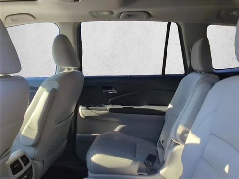 Used 2022 Honda Pilot Elite image 17