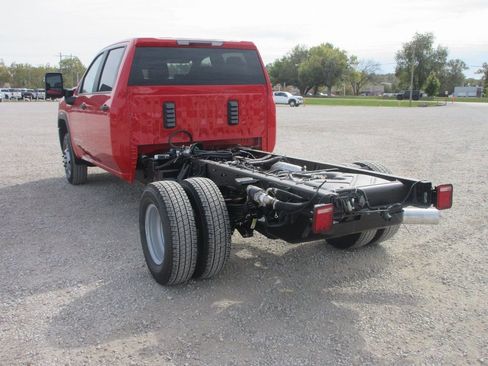 New 2026 GMC Sierra 3500 Pro w/ Convenience Package AWD/4WD image 7