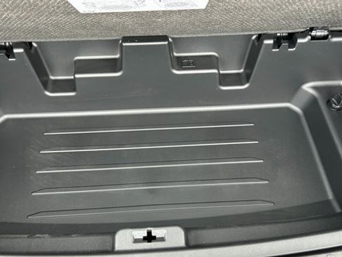 Certified 2024 Chevrolet Traverse RS w/ LPO, Floor Liner Package image 49