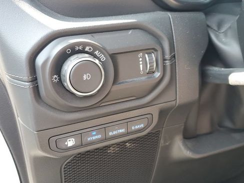 Used 2024 Jeep Wrangler High Altitude AWD/4WD image 6