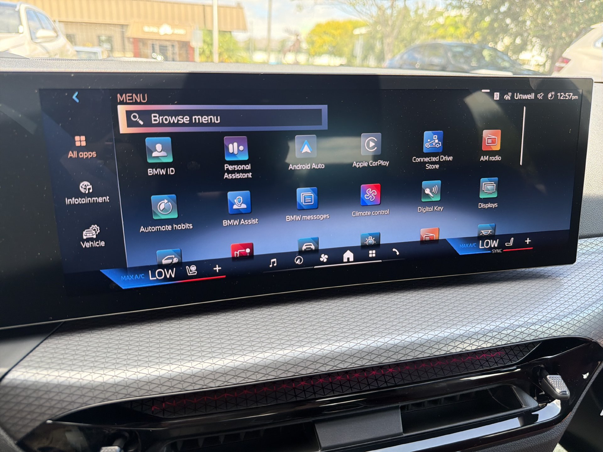 New 2026 BMW 330i Sedan w/ M Sport Package RWD image 29