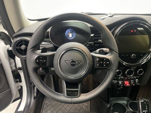 Used 2024 MINI Cooper S FWD image 15
