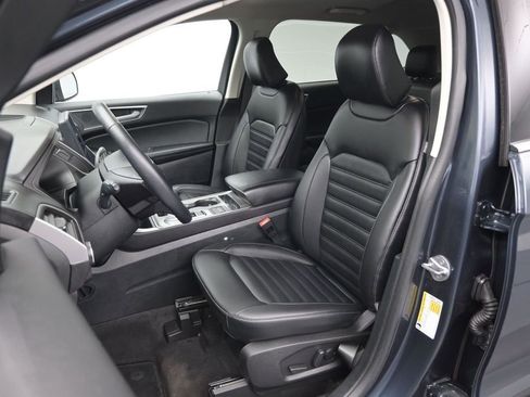 Certified 2024 Ford Edge SEL w/ Convenience Package AWD/4WD image 16