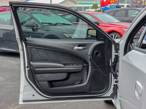 Used 2023 Dodge Charger SRT Hellcat w/ Harman/Kardon Audio Group image 35