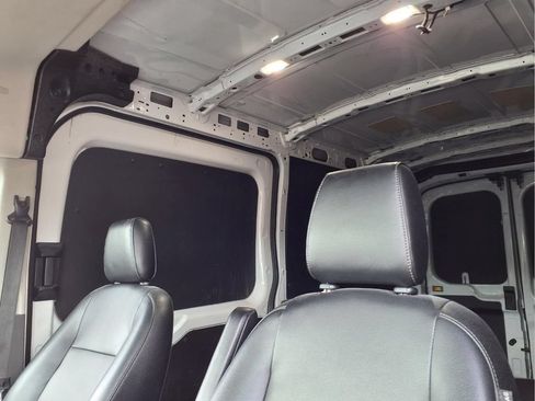 Used 2023 Ford Transit 250 Medium Roof AWD w/ Load Area Protection Package image 15