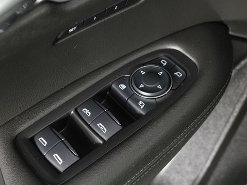 Used 2023 Cadillac XT6 Premium Luxury FWD image 23