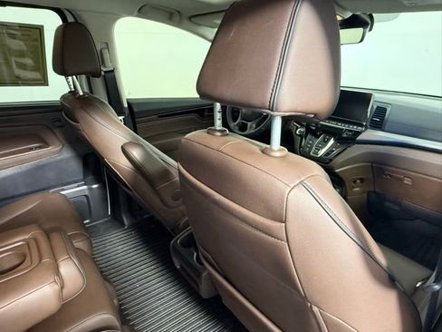 Used 2025 Honda Odyssey Touring image 45