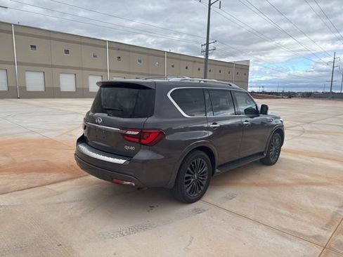 Certified 2024 INFINITI QX80 Premium Select w/ Cargo Package image 4