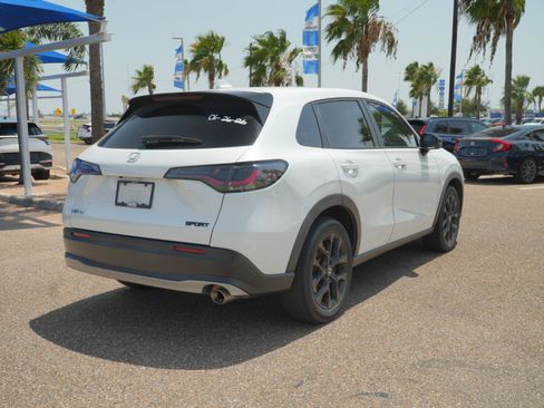 Used 2024 Honda HR-V Sport image 5