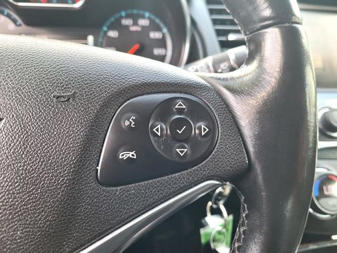 Used 2015 Chevrolet Impala LT w/ Convenience Package FWD image 23