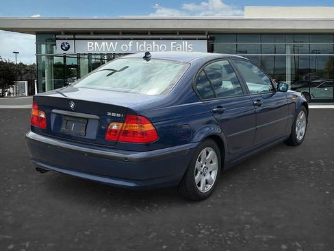 Used 2004 BMW 325i Sedan RWD image 22