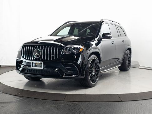 Used 2025 Mercedes-Benz GLS 63 AMG 4MATIC image 3