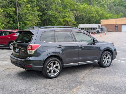 Used 2018 Subaru Forester 2.5i Touring w/ Popular Package #2 AWD/4WD image 9