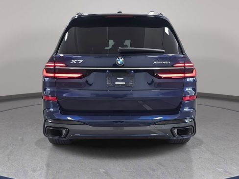 Used 2023 BMW X7 xDrive40i w/ Executive Package image 8