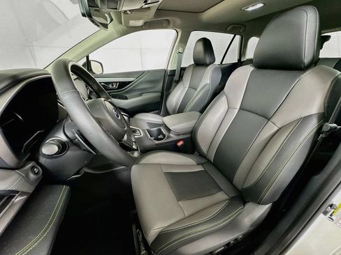 Used 2025 Subaru Outback Onyx Edition AWD/4WD image 21