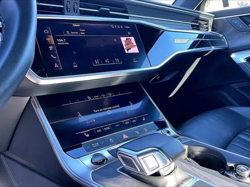 Used 2024 Audi A6 Premium Plus image 34