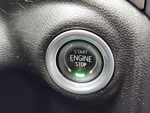 Certified 2020 Chevrolet Silverado 2500 LT w/ All Star Edition image 25