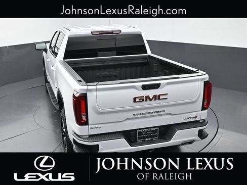 Used 2023 GMC Sierra 1500 AT4 w/ AT4 Premium Package AWD/4WD image 29