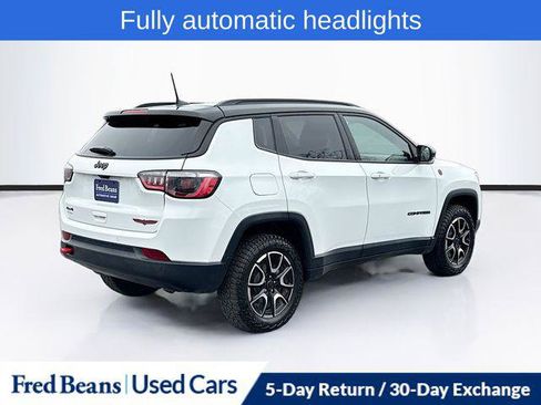 Certified 2026 Jeep Compass Trailhawk AWD/4WD image 10