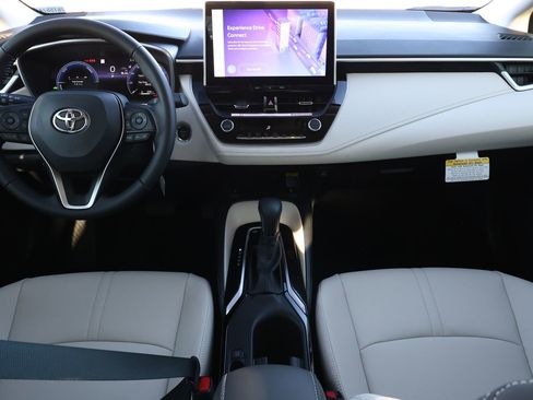 New 2026 Toyota Corolla XLE image 2