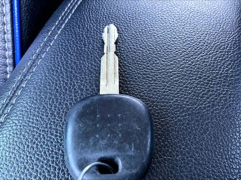 Used 2017 Toyota Corolla SE w/ Carpet Mat Package (TMS) FWD image 14