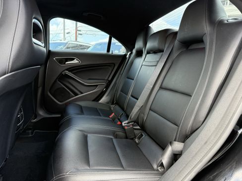 Used 2019 Mercedes-Benz CLA 250 image 16