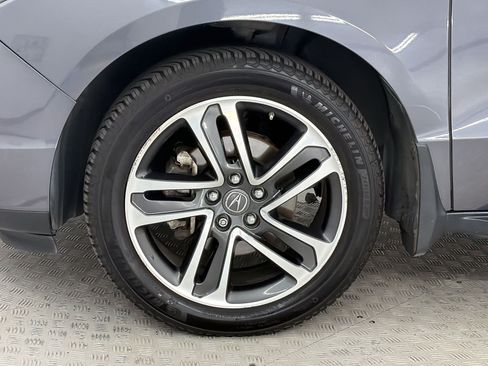Used 2017 Acura MDX SH-AWD w/ Advance Package image 13