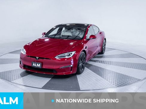 Used 2021 Tesla Model S Plaid image 2