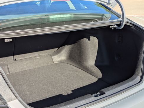 Used 2025 Honda Accord Sport image 24