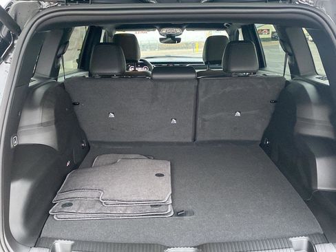 New 2026 Jeep Cherokee Limited image 19