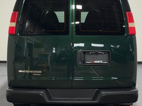 Used 2014 Chevrolet Express 3500 LS image 6