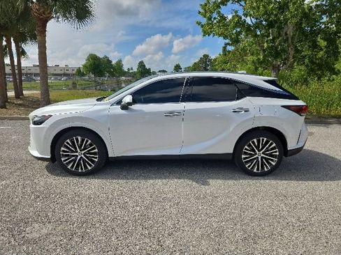 Used 2023 Lexus RX 350 Premium Plus w/ Cold Area Package FWD image 2