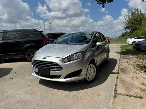 Used 2019 Ford Fiesta S FWD image 2
