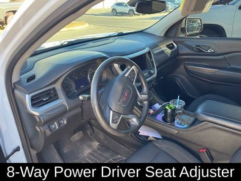 Used 2021 GMC Acadia SLE w/ Driver Convenience Package image 8